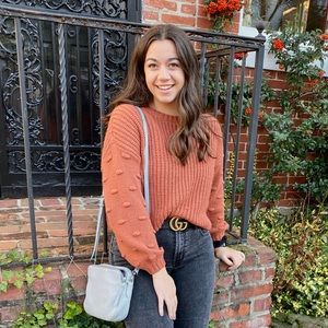Meet your Posher, Mikahla
